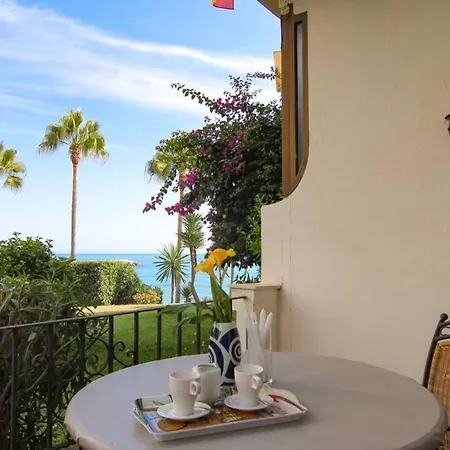 Apartman Oleholidays Del Mar Primera Linea Playa Marbella