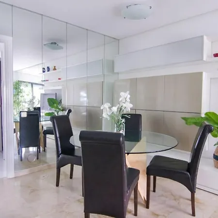 Oleholidays Del Mar Primera Linea Playa Marbella